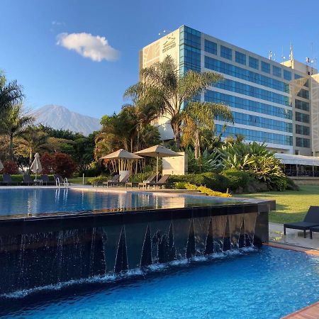 Mount Meru Hotel Arusha Bagian luar foto