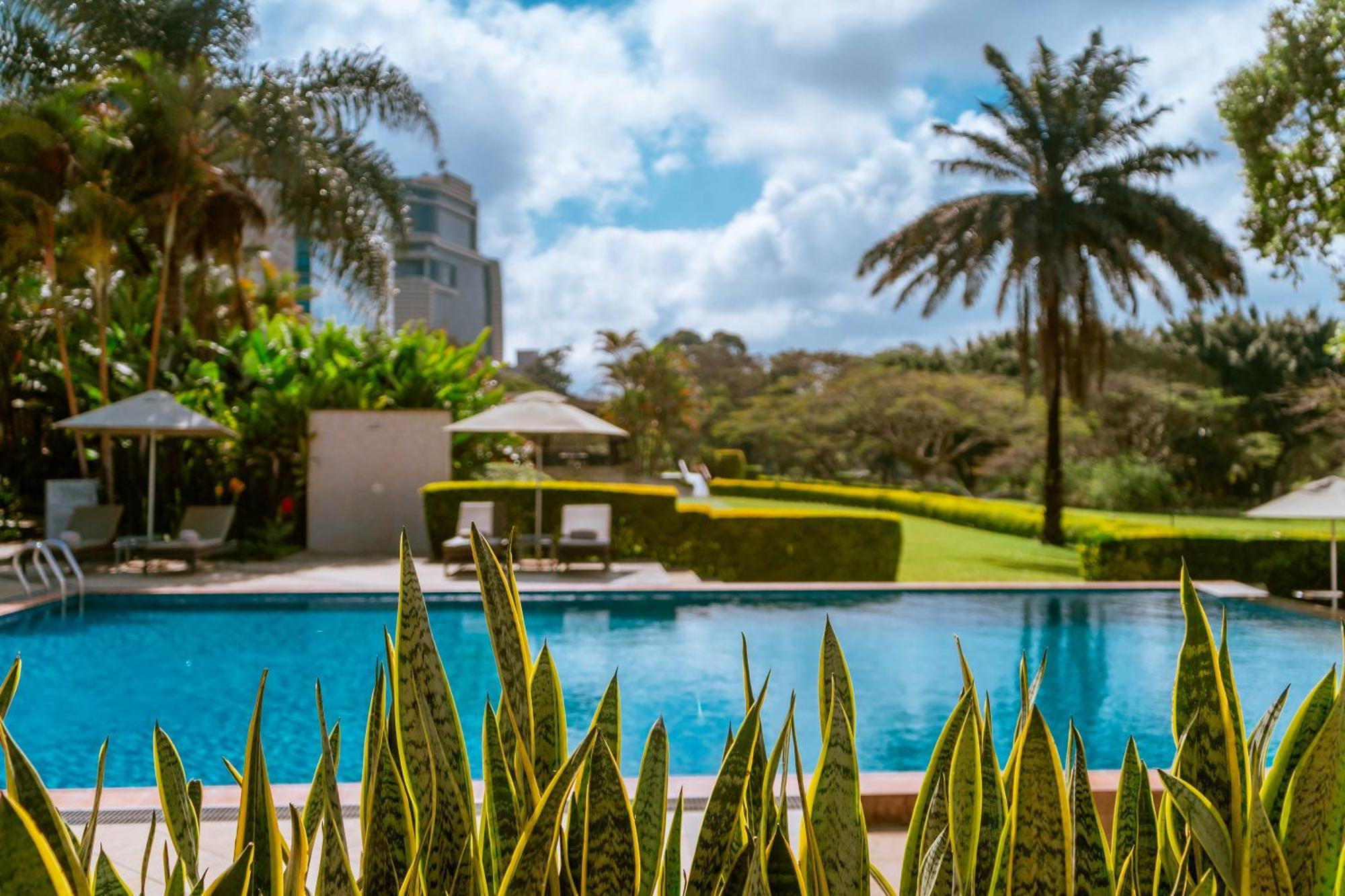 Mount Meru Hotel Arusha Bagian luar foto